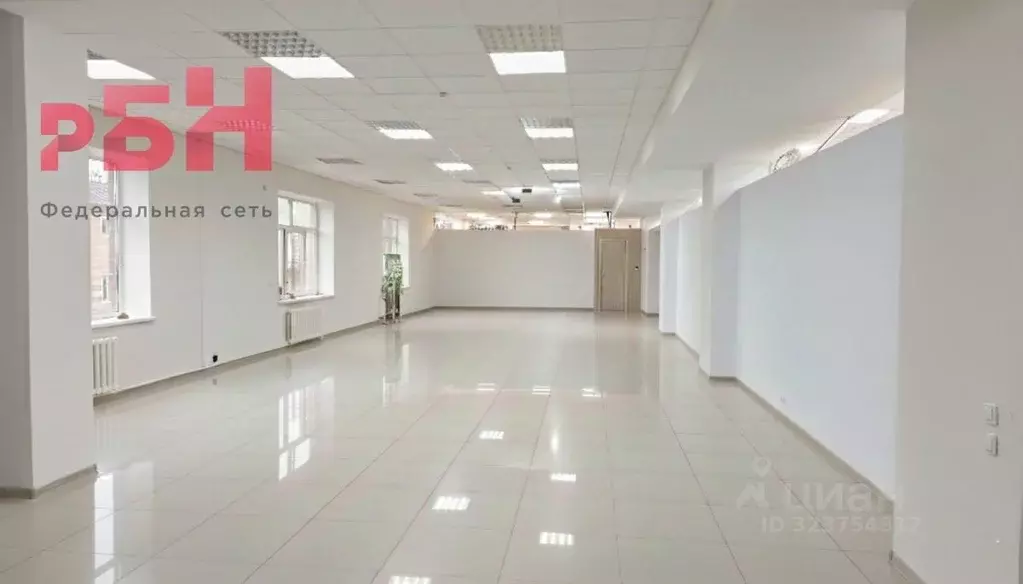 Помещение свободного назначения в Башкортостан, Нефтекамск ... - Фото 1