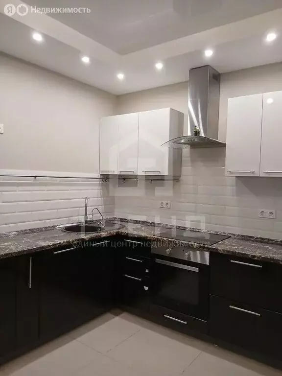 2-комнатная квартира: Санкт-Петербург, Уральская улица, 2 (58 м) - Фото 1