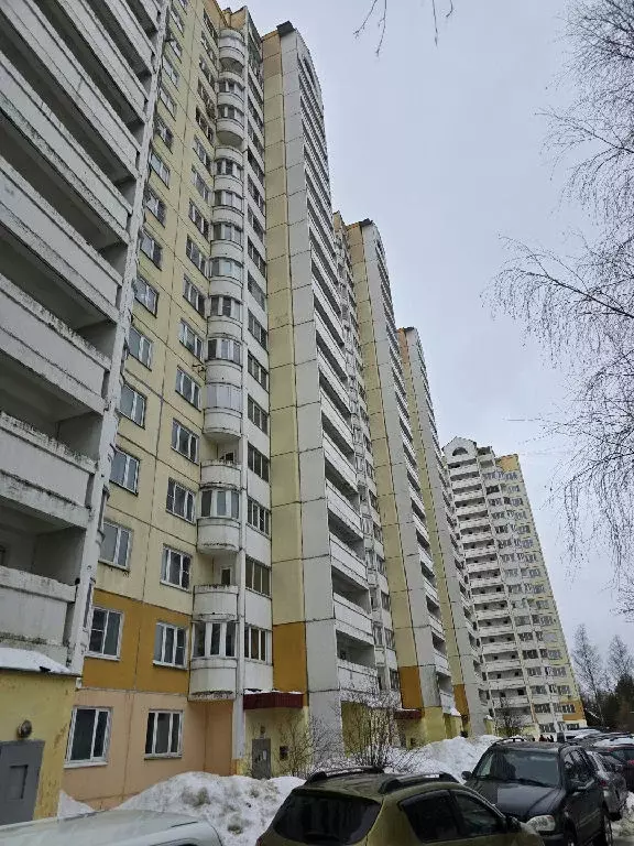 Продается 2-комнатная квартира - Фото 1