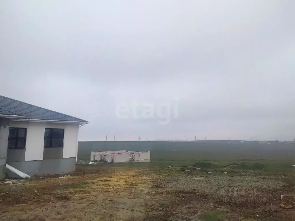Участок в Крым, Симферопольский район, Мирновское с/пос, с. Белоглинка ... - Фото 0
