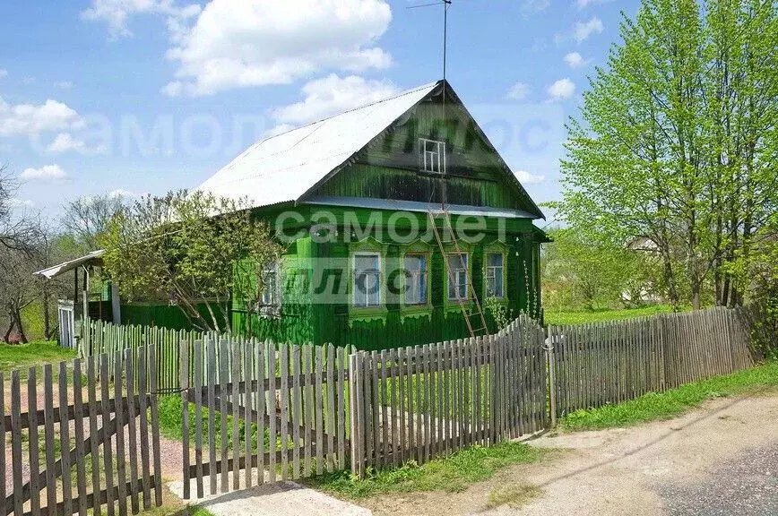 Дом в Марий Эл, Медведевский район, Куярское с/пос, пос. Куяр ул. ... - Фото 1