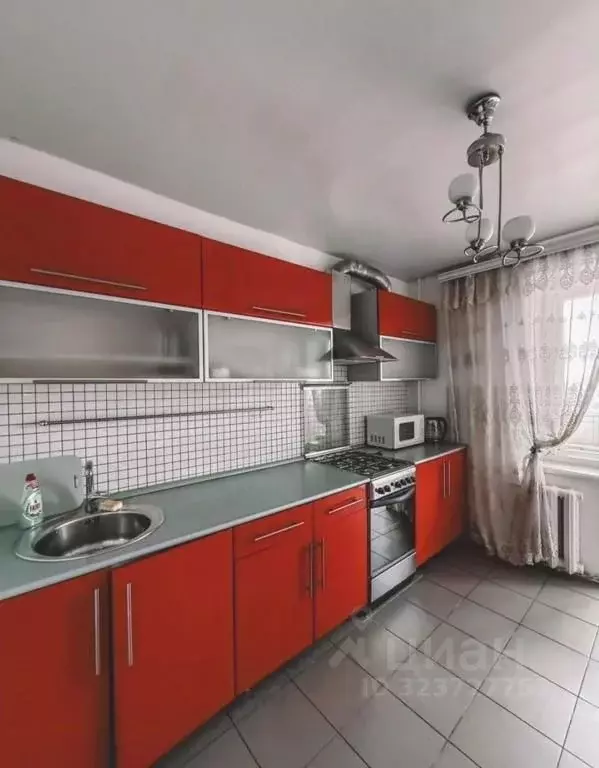 2-к кв. Адыгея, Майкоп Пионерская ул., 381 (53.0 м) - Фото 1