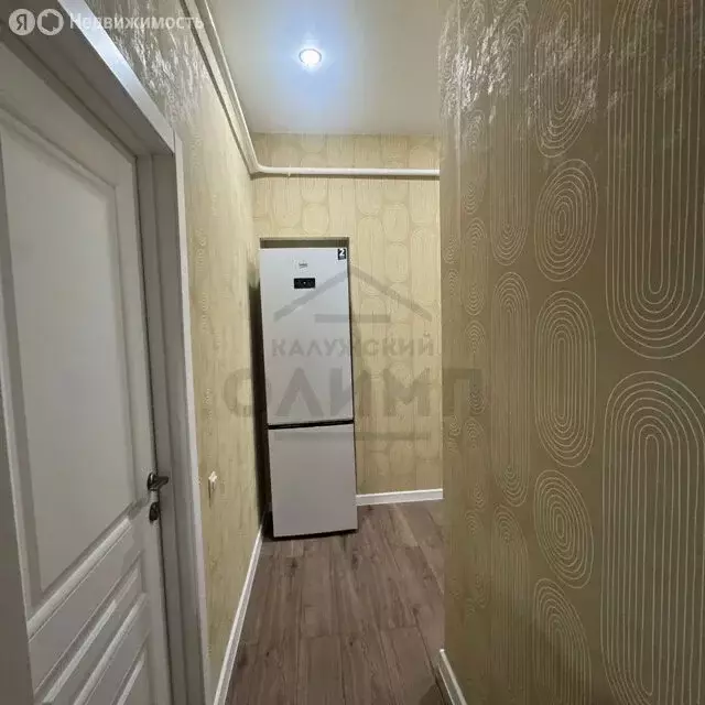 2-комнатная квартира: Калуга, улица Луначарского, 53 (50 м) - Фото 1