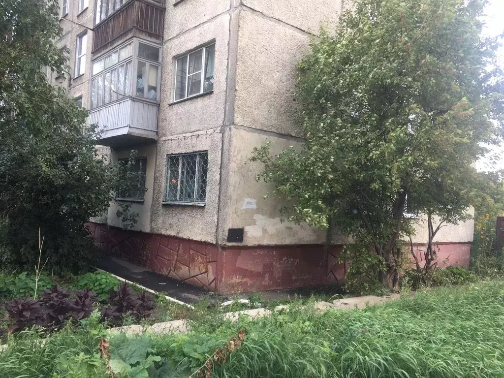 3-к кв. Омская область, Омск ул. 16-й Военный городок, 426 (48.0 м) - Фото 1