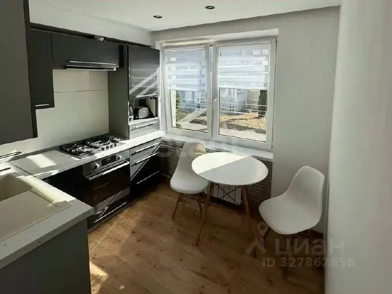 3-к кв. Калининградская область, Балтийск Гвардейский бул., 12 (62.1 ... - Фото 1