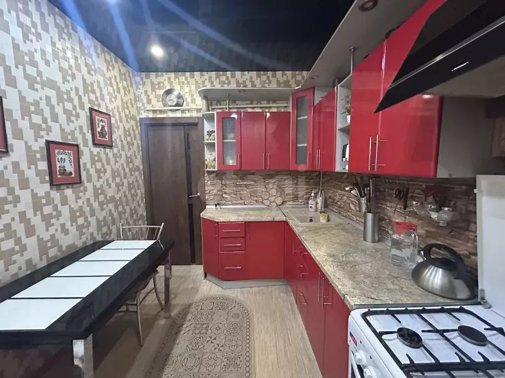 2-к кв. Ямало-Ненецкий АО, Новый Уренгой Юбилейный мкр, 3/2 (54.0 м) - Фото 2