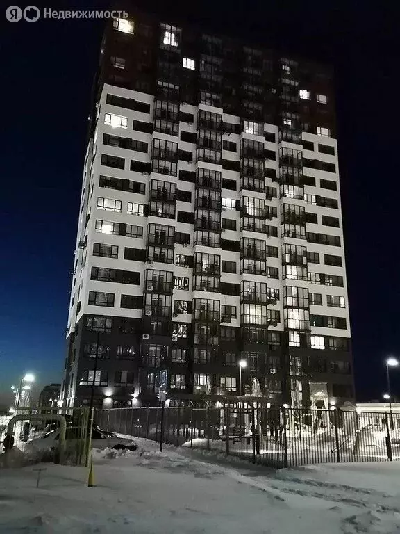 1-комнатная квартира: Тюмень, Краснооктябрьская улица, 4Ак2 (32.6 м) - Фото 1