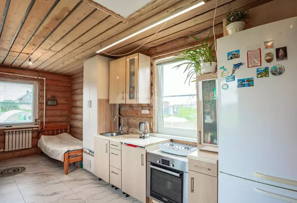 Дом в Вологодская область, д. Ильинское (Октябрьский сельсовет)  (46 ... - Фото 0