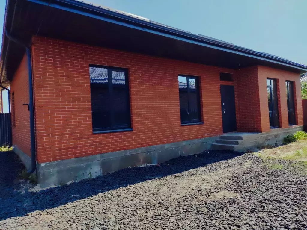 Дом в Ростовская область, Батайск Ставропольская ул., 11 (100 м) - Фото 2