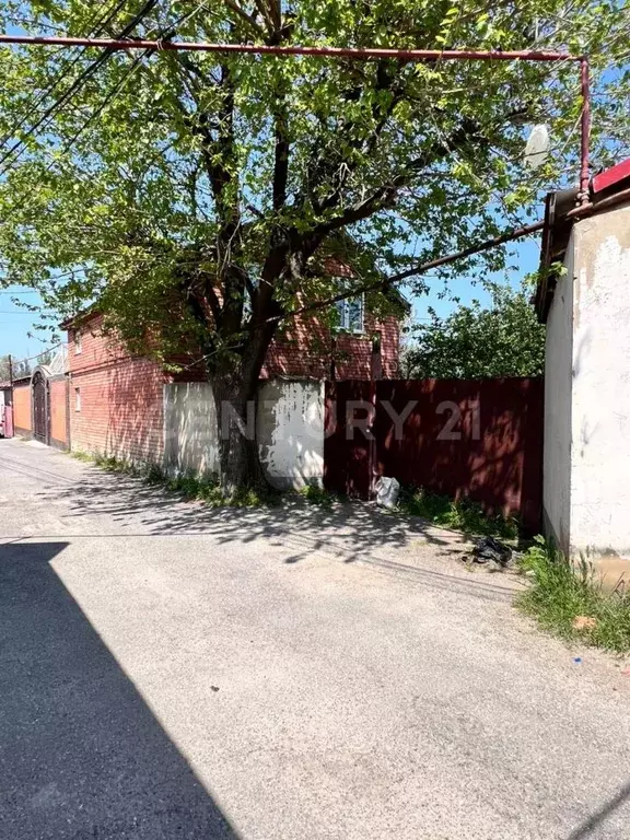 Дом в Дагестан, Махачкала ул. Маджалиская, 30 (150 м) - Фото 0