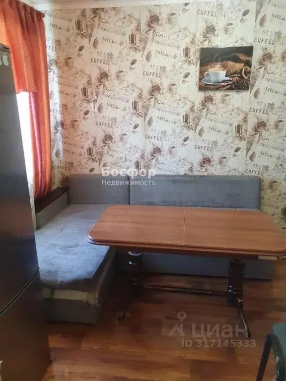 3-к кв. Крым, Феодосия ул. Первушина, 28 (60.0 м) - Фото 0