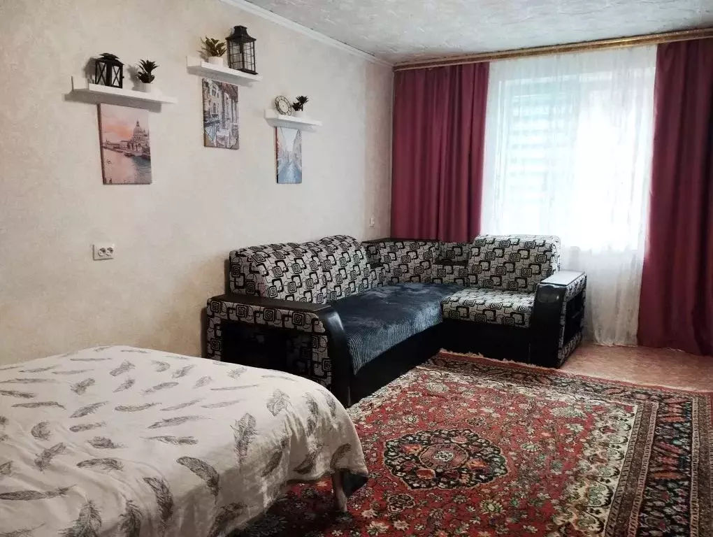 1-к кв. Курская область, Курчатов ул. Энергетиков, 7 (39.0 м) - Фото 1