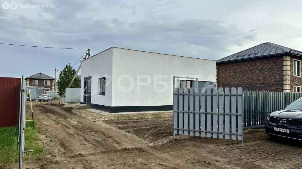 Дом в Тюменский район, деревня Ушакова, микрорайон Молодёжный (90 м) - Фото 0