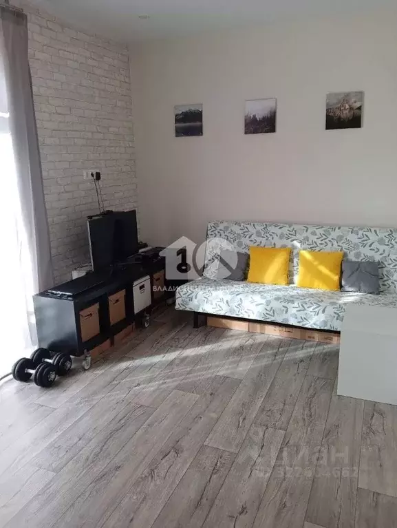 Студия Новосибирская область, Новосибирск Большая ул., 660 (18.0 м) - Фото 1