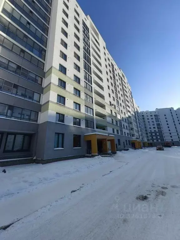 2-к кв. Свердловская область, Верхняя Пышма просп. Успенский, 18 (56.1 ... - Фото 1