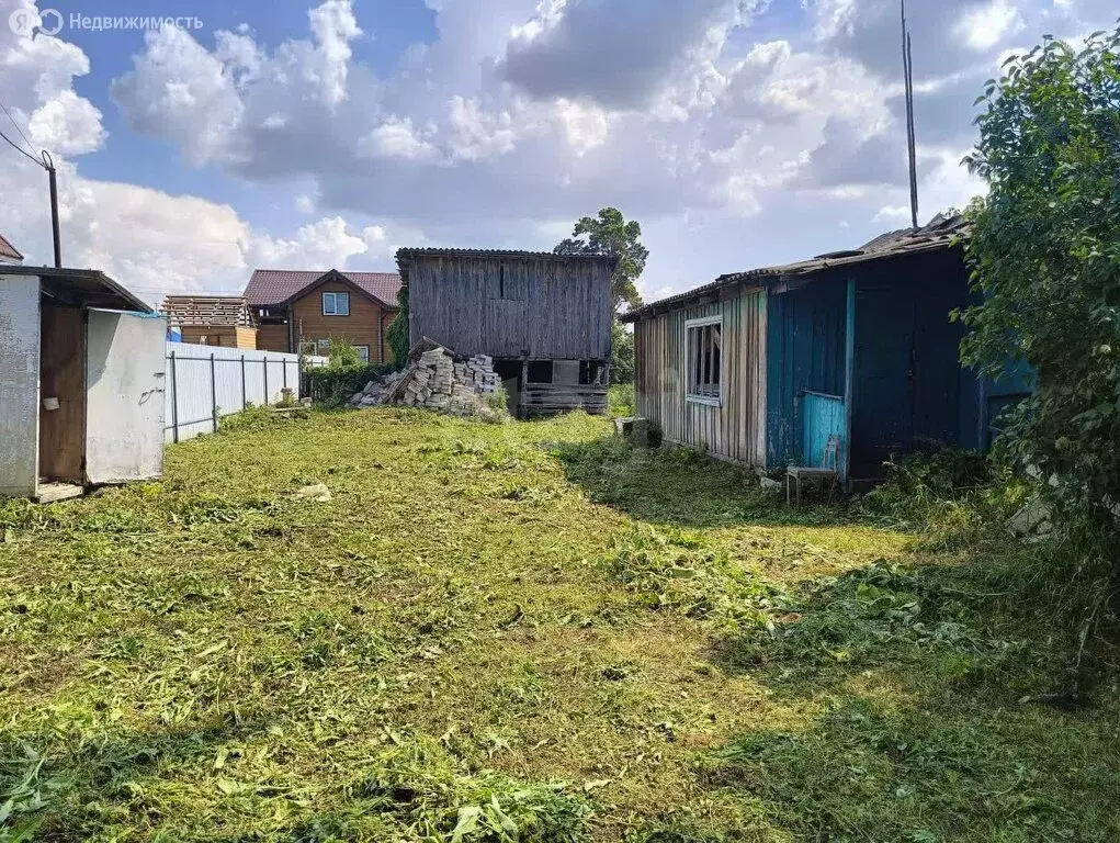 Участок в Приобский, Олимпийская улица (5.6 м) - Фото 0