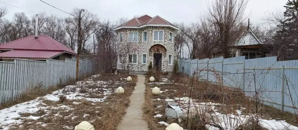 Дом в Саратовская область, Саратов ул. Ракитная, 62 (102 м) - Фото 0
