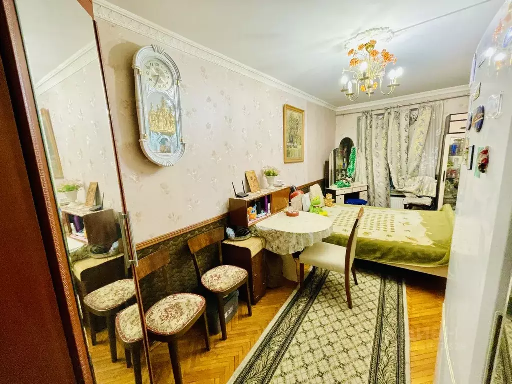 Комната Санкт-Петербург Суворовский просп., 23 (25.0 м) - Фото 2