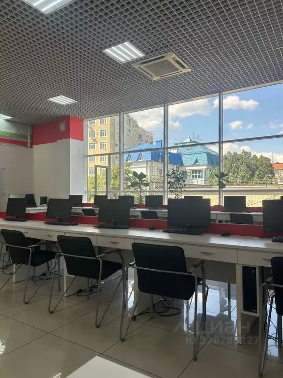 Офис в Краснодарский край, Краснодар ул. Шоссе Нефтяников, 28 (150 м) - Фото 2