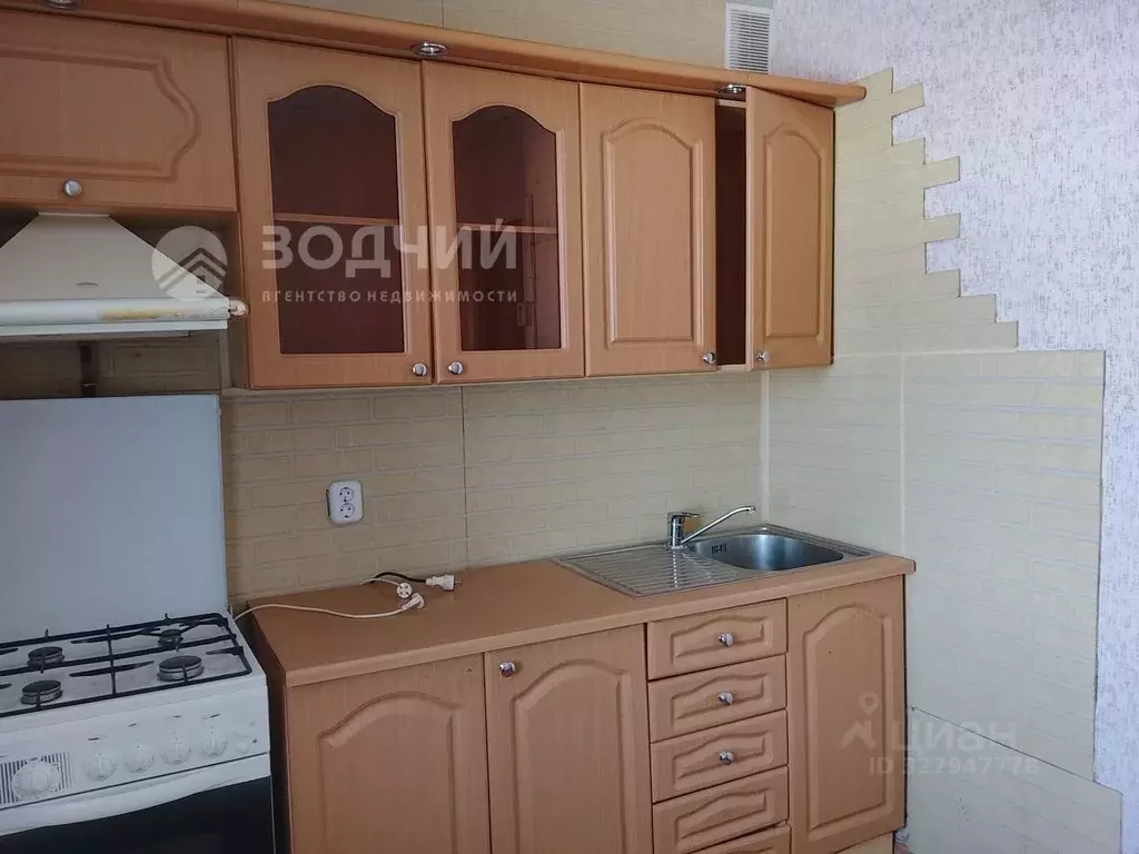 2-к кв. Чувашия, Цивильск Цивильский район, ул. Никитина, 10 (44.0 м) - Фото 2