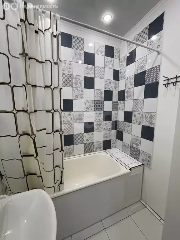 1-комнатная квартира: Косая Гора, Октябрьская улица, 6 (51 м) - Фото 1