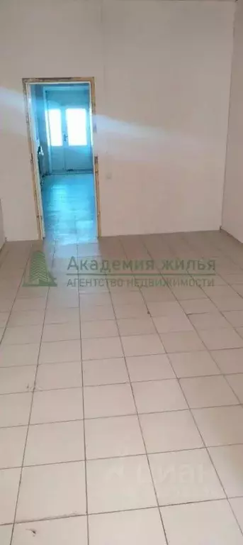 Помещение свободного назначения в Саратовская область, Энгельс ... - Фото 2