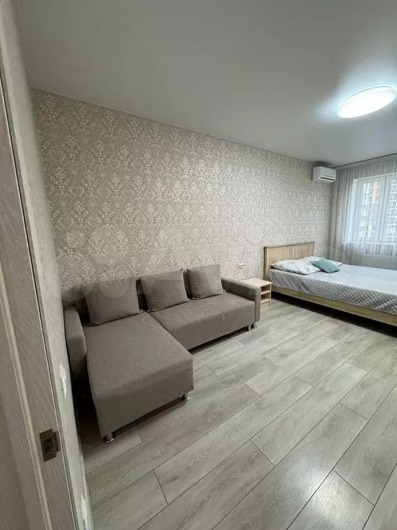 1-к. квартира, 45 м, 8/16 эт. - Фото 1