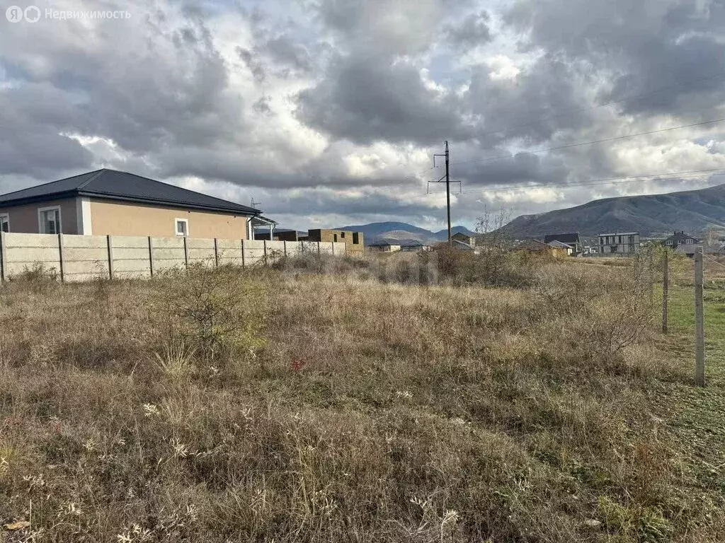 Участок в Добровское сельское поселение, село Заречное, улица имени ... - Фото 2