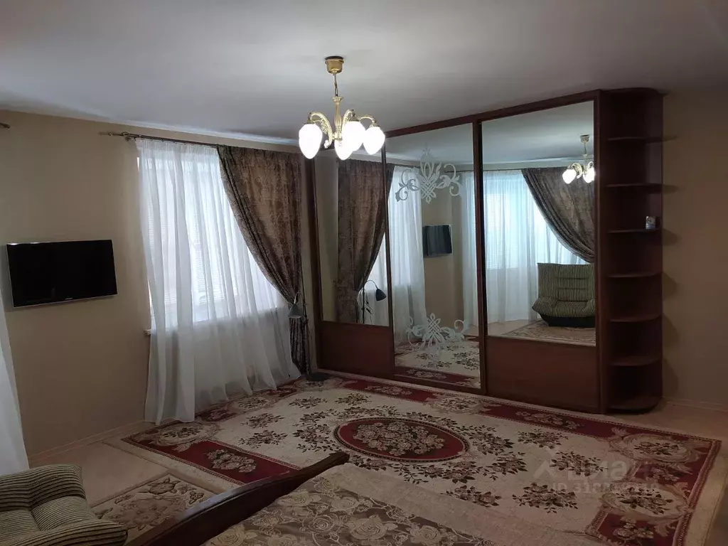 2-к кв. Волгоградская область, Волгоград Московская ул., 5А (95.8 м) - Фото 0