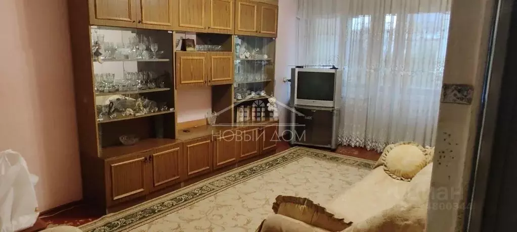 3-к кв. Кабардино-Балкария, Нальчик ул. Ватутина, 7 (61.4 м) - Фото 1