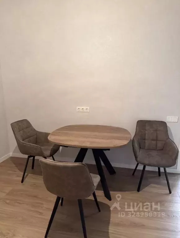 4-к кв. Москва № 2 кв-л, 5с6 (73.0 м) - Фото 1