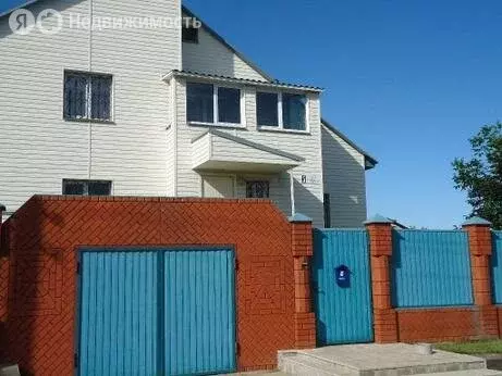 Дом в Губкин, Ромашковая улица (306 м) - Фото 0