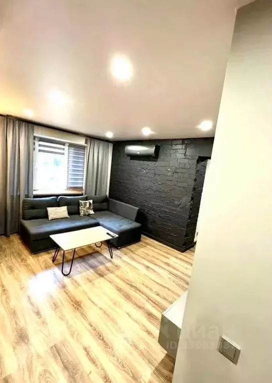 1-к кв. Татарстан, Елабуга 4/5 мкр, ул. Автомобилистов, 2 (36.7 м) - Фото 2