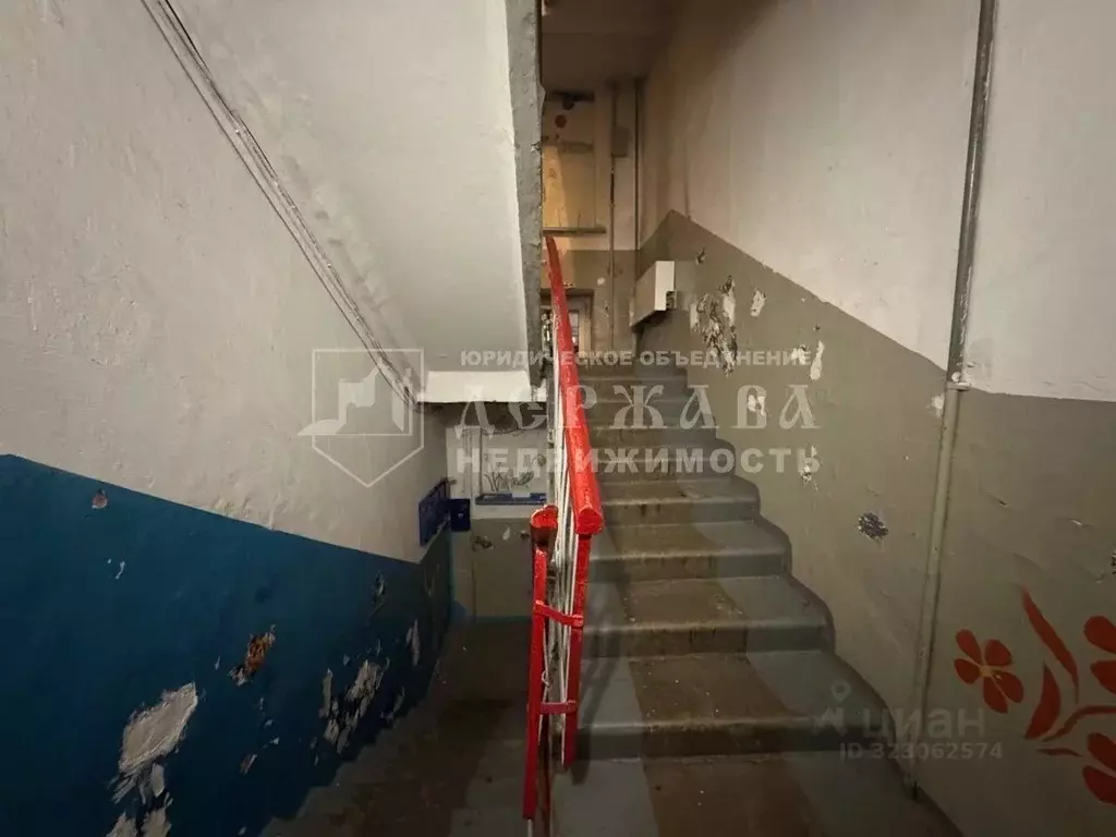 3-к кв. Кемеровская область, Междуреченск Весенняя ул., 12 (55.3 м) - Фото 1