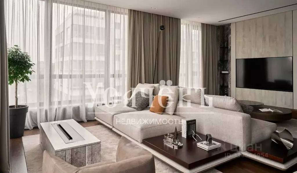 4-к кв. Москва ул. Усачева, 2С3 (200.0 м) - Фото 1