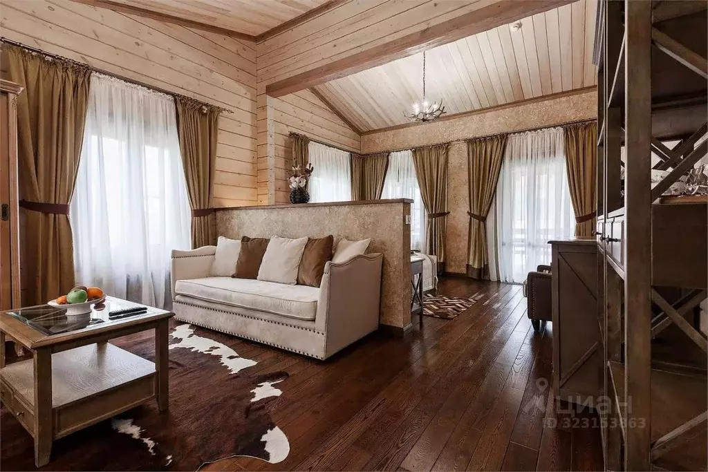 Дом в Алтай, Майминский район, с. Урлу-Аспак Лесхозная ул., 20 (100 м) - Фото 2