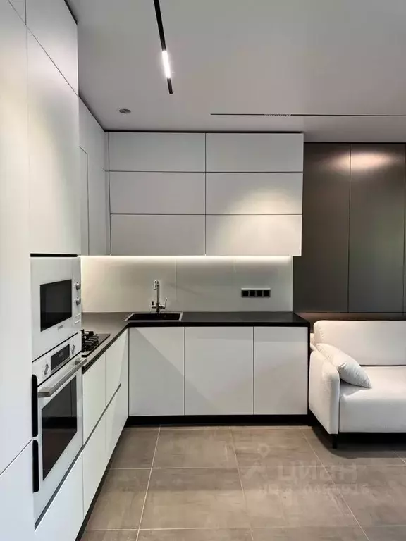 2-к кв. Калининградская область, Калининград Орудийная ул., 32Вк2 ... - Фото 0