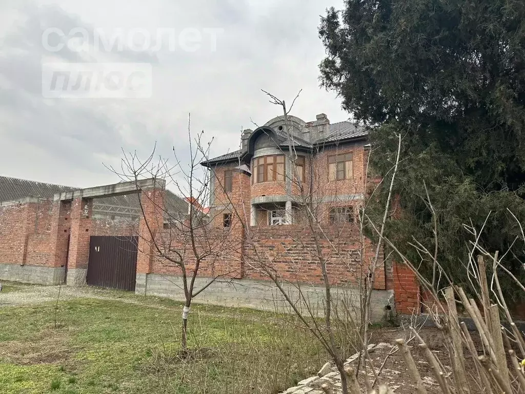 Дом в Чеченская республика, Грозный Посевной пер., 4 (500 м) - Фото 0