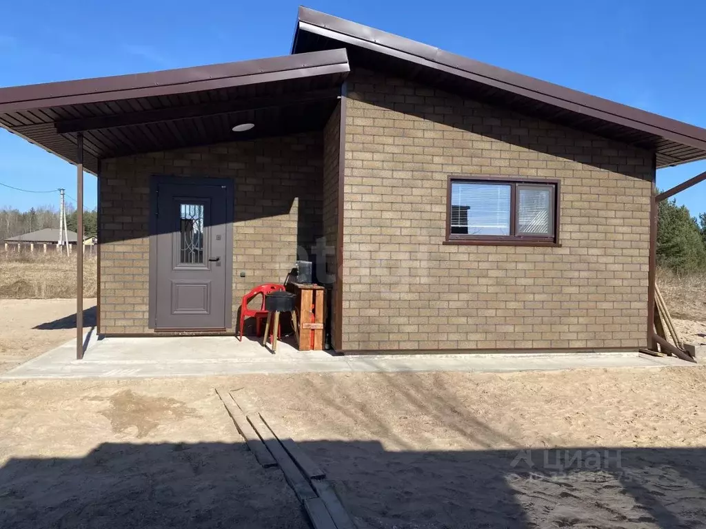 Дом в Псковская область, Псковский район, Тямшанская волость, д. ... - Фото 1