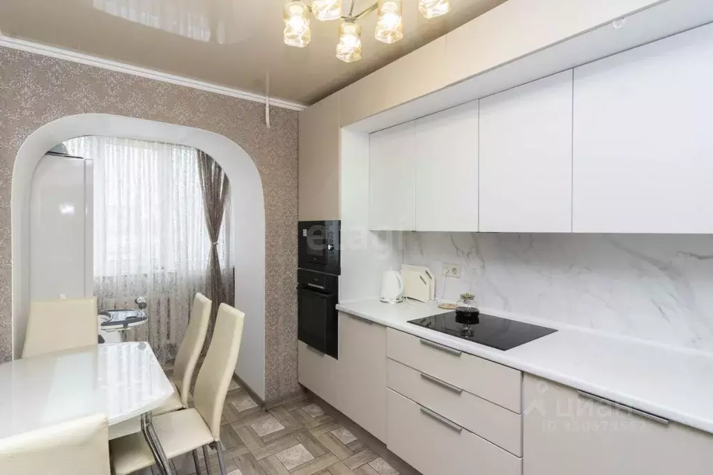 3-к кв. Тюменская область, Тюмень Олимпийская ул., 36 (58.1 м) - Фото 1