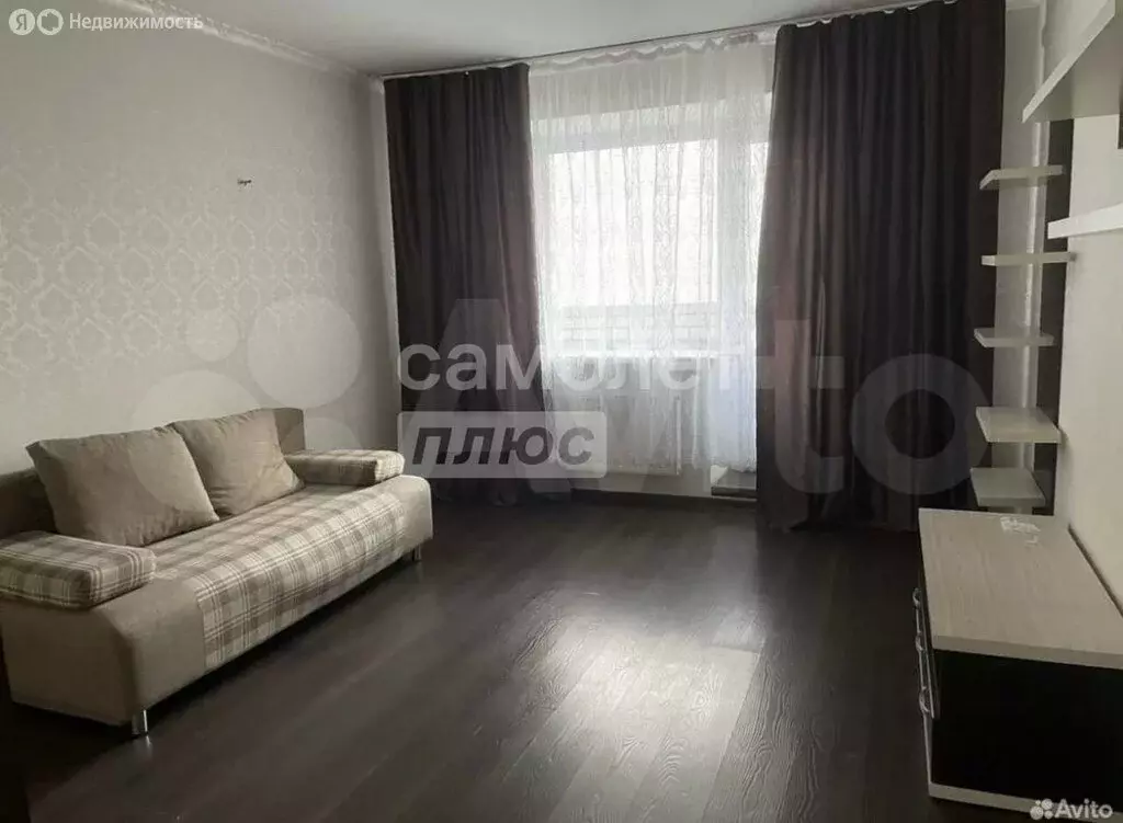 2-комнатная квартира: Волгоград, улица Базарова, 8 (74 м) - Фото 0