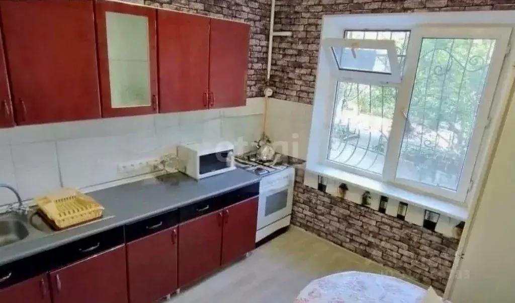 2-к кв. Краснодарский край, Новороссийск ул. Куникова, 9 (51.7 м) - Фото 0