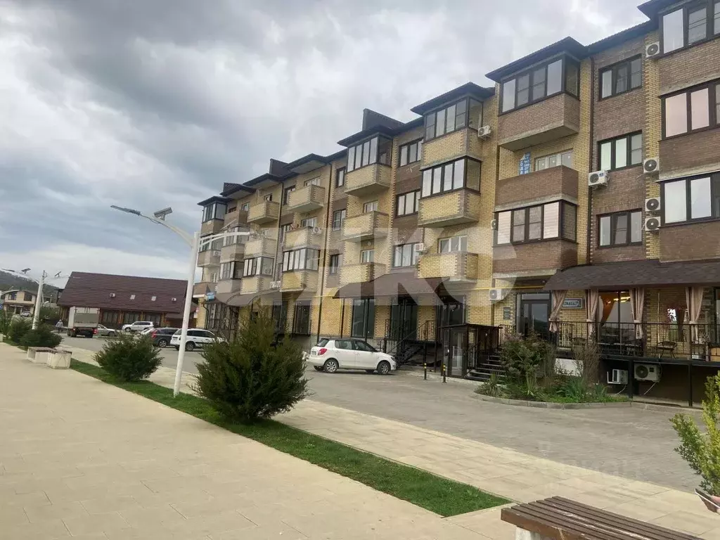 1-к кв. Краснодарский край, Горячий Ключ ул. Кучерявого, 50Б (57.8 м) - Фото 0