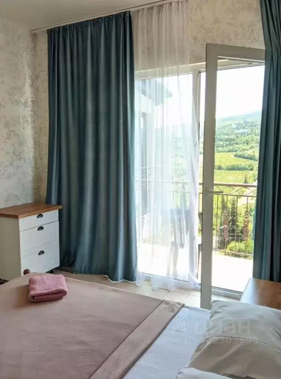 3-к кв. Крым, Ялта ул. Большевистская, 5 (80.0 м) - Фото 1