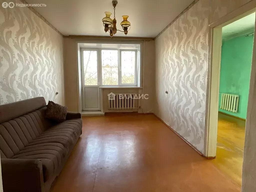 3-комнатная квартира: Чита, улица Энтузиастов, 52 (48.4 м) - Фото 1