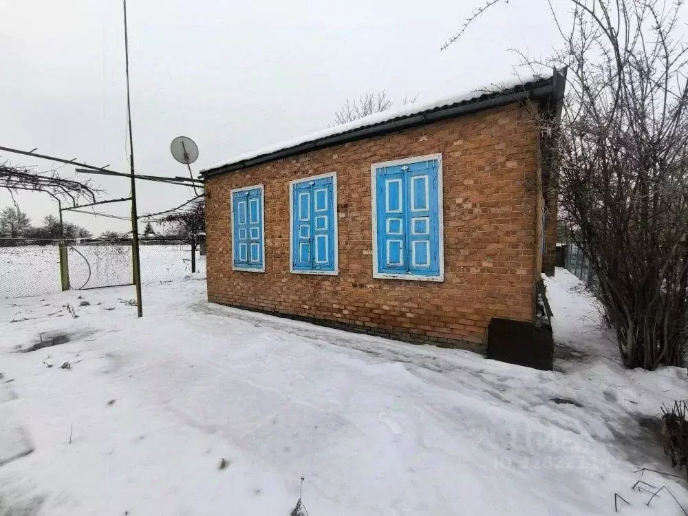 Дом в Краснодарский край, Усть-Лабинский район, Воронежское с/пос, ... - Фото 1