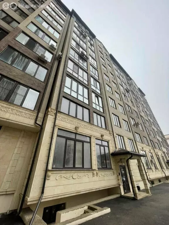 2-комнатная квартира: Нальчик, улица Тарчокова, 31к1 (80 м) - Фото 1