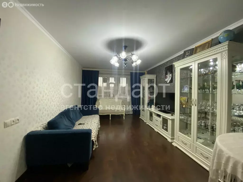 3-комнатная квартира: Ессентуки, улица Грибоедова, 48 (66.9 м) - Фото 1