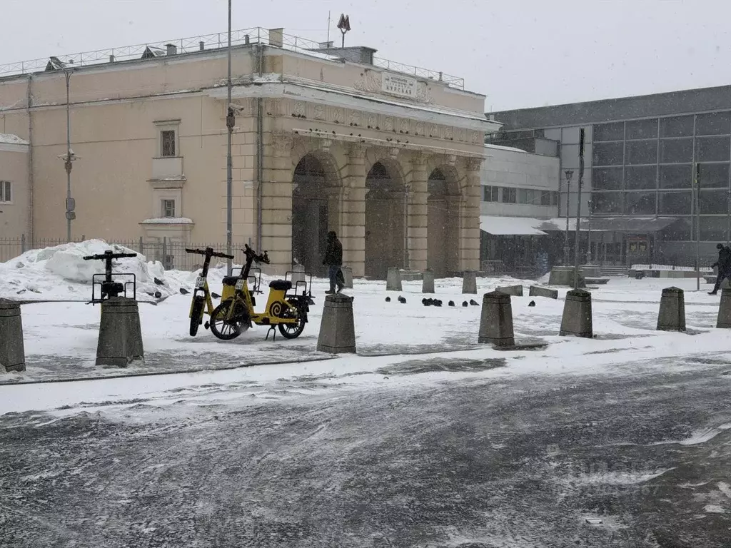 Помещение свободного назначения в Москва ул. Земляной Вал, 27С4 (173 ... - Фото 1