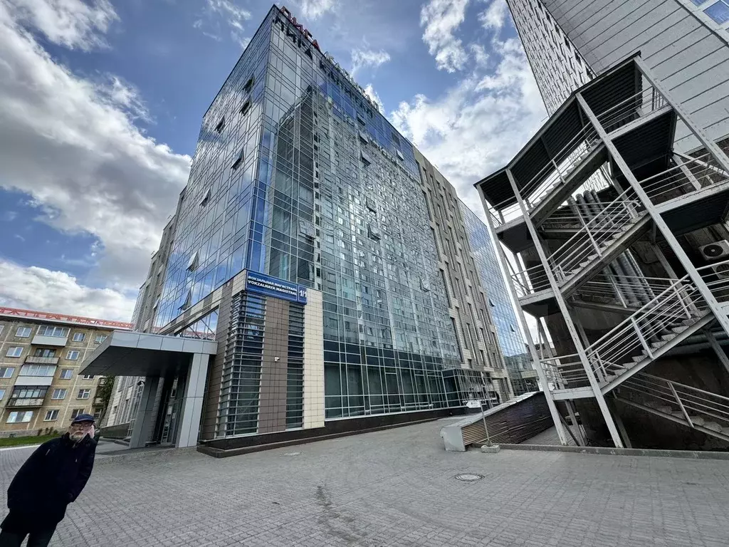 Статусный офис в Бизнес центре класса А, 900 м - Фото 0